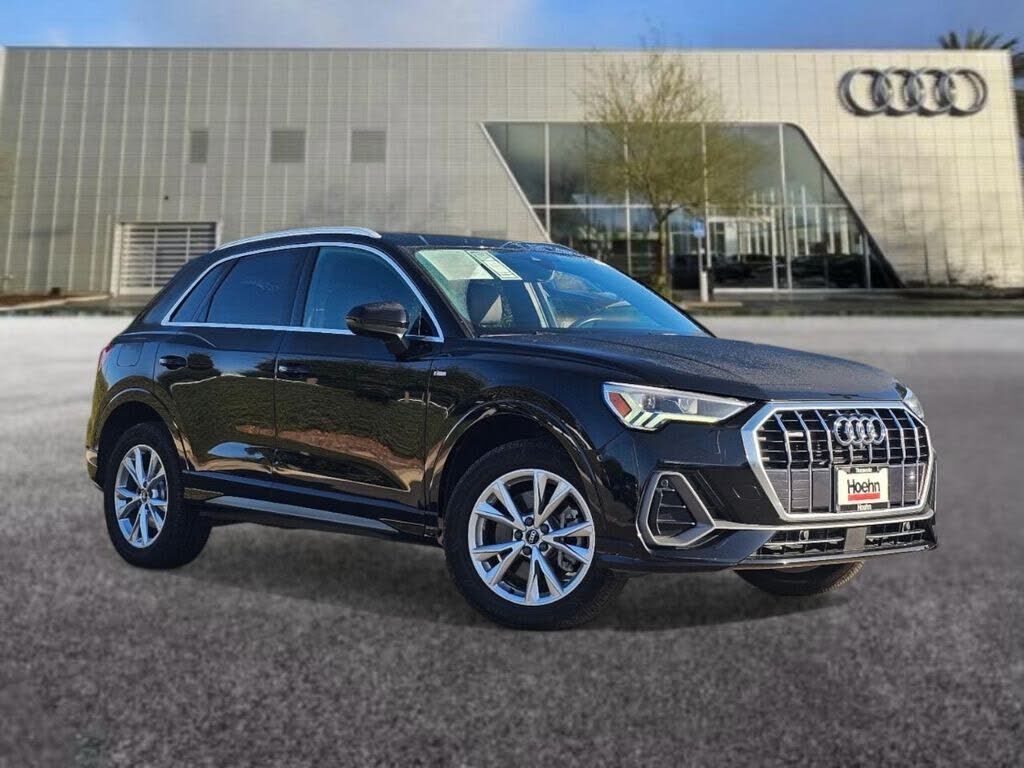 2023 AUDI Q3