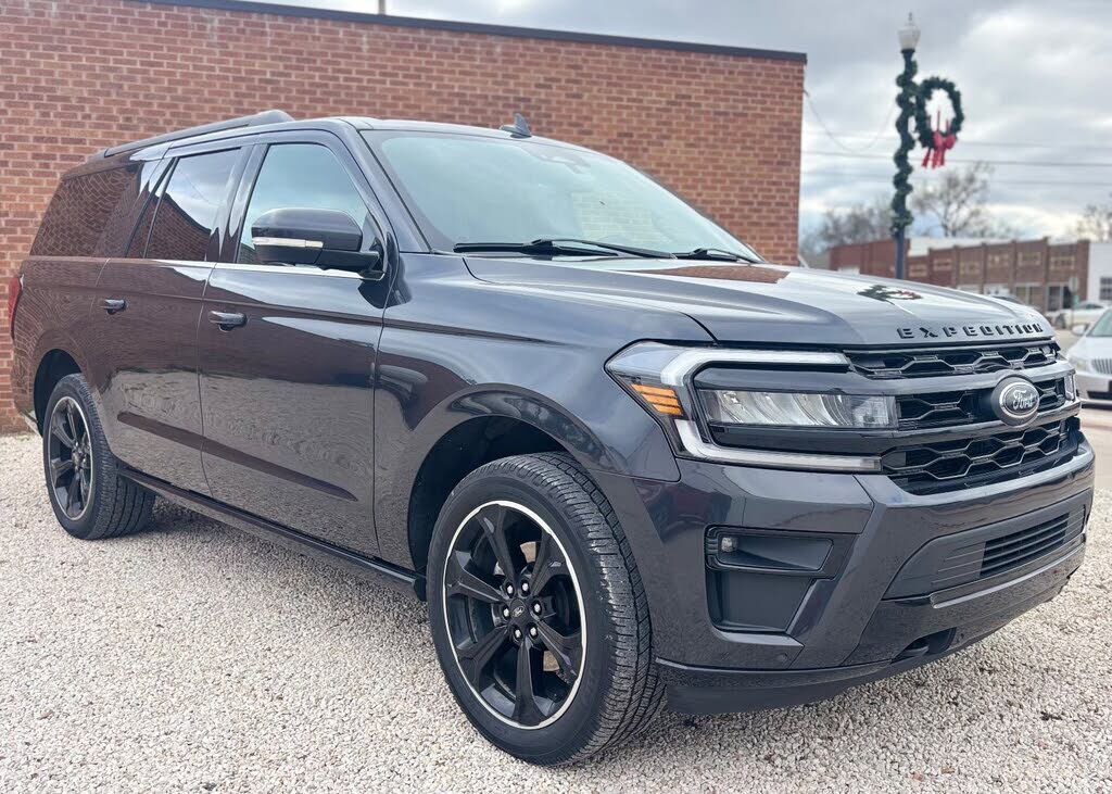2022 FORD Expedition