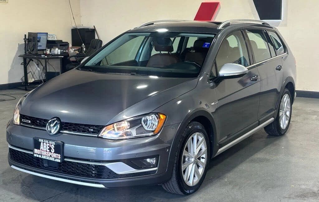 Volkswagen Golf Alltrack