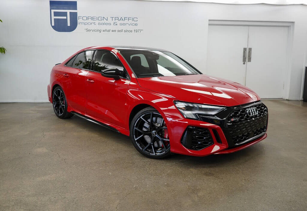2023 AUDI RS3
