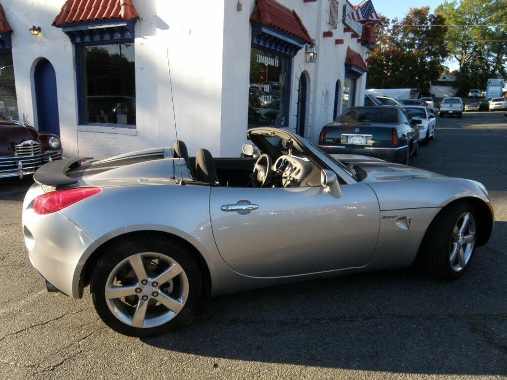2007 PONTIAC Solstice