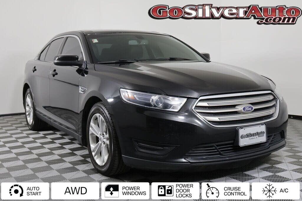 2015 FORD Taurus