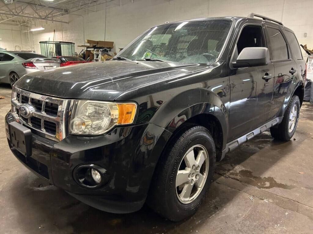 2011 FORD Escape