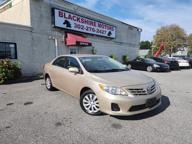 2013 TOYOTA Corolla