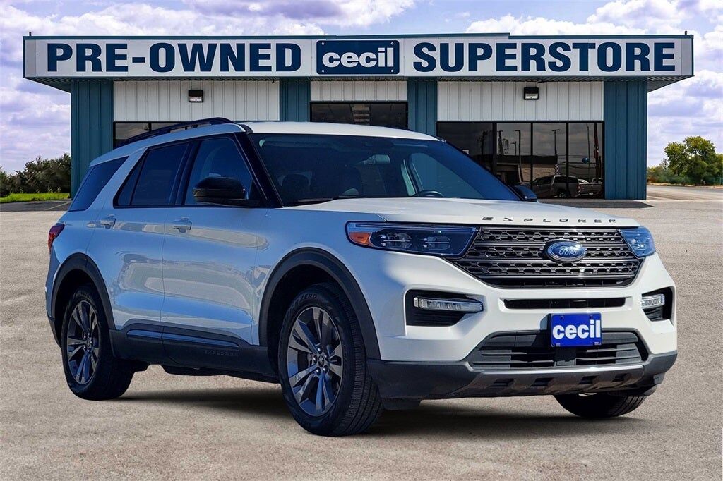2022 FORD Explorer