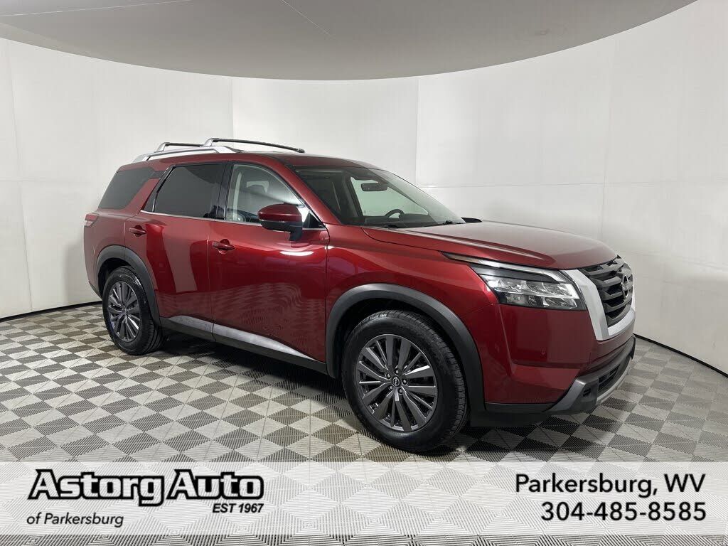 2023 NISSAN Pathfinder