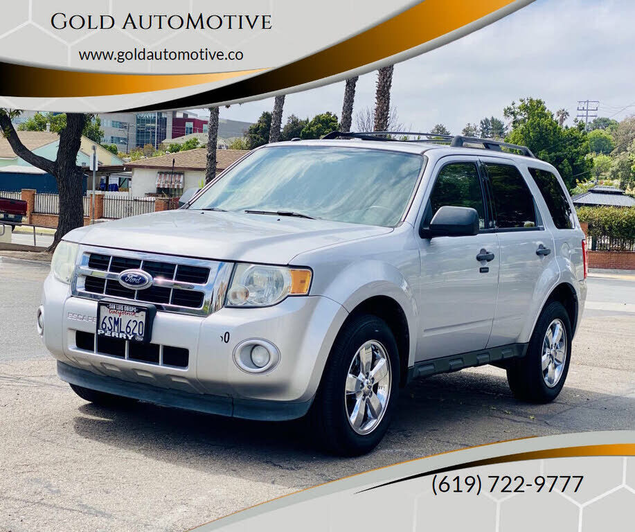 2011 FORD Escape