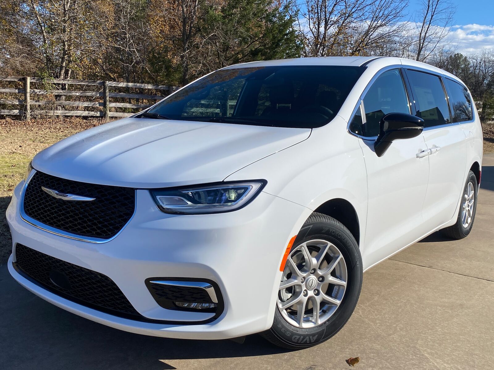 2026 CHRYSLER Pacifica