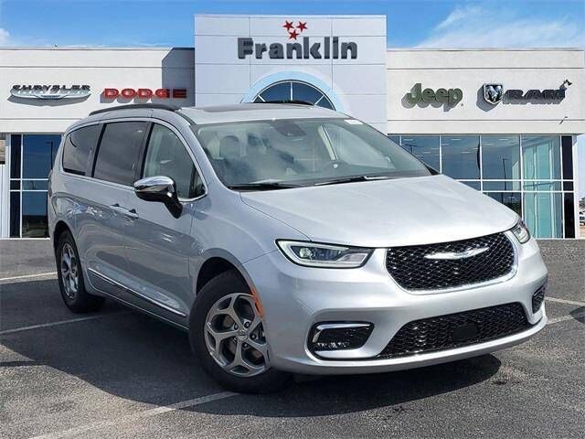 2023 CHRYSLER Pacifica