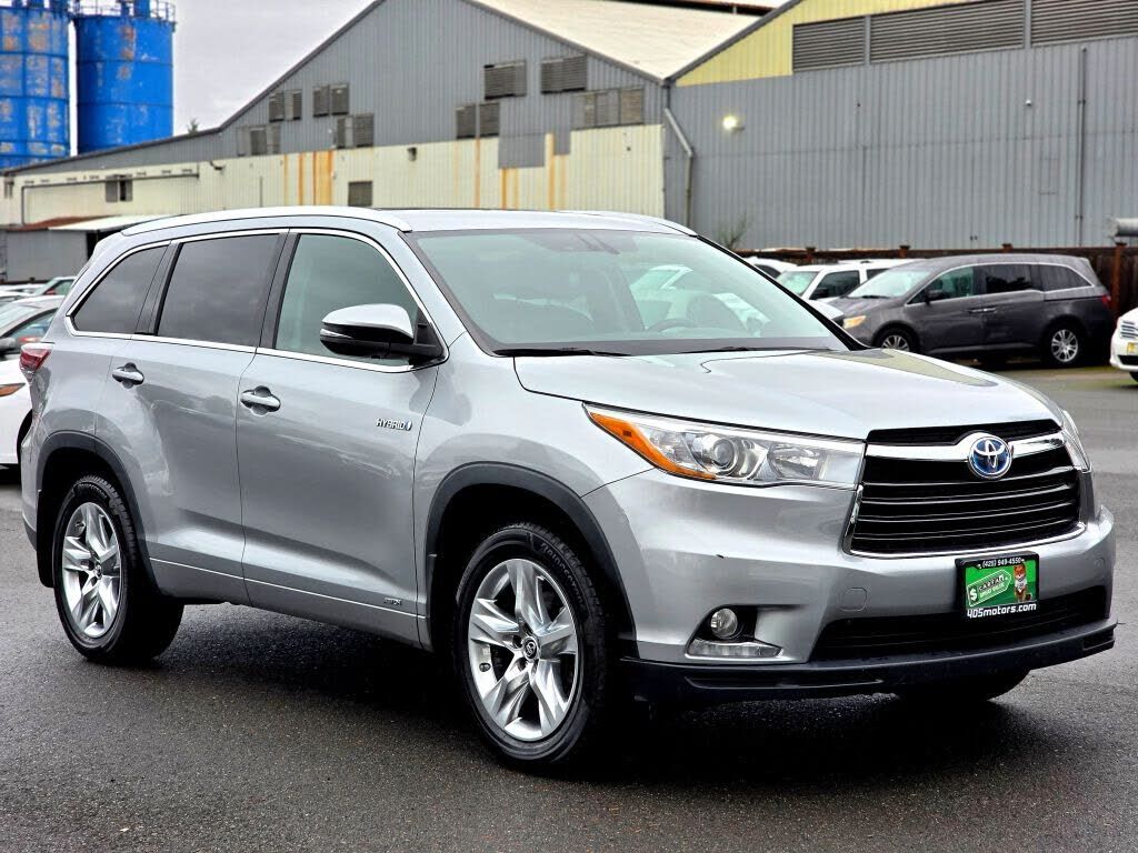 2016 TOYOTA Highlander