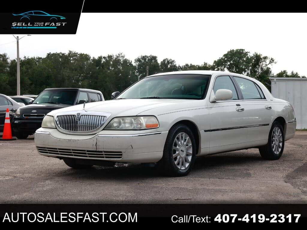 Lincoln Town Car