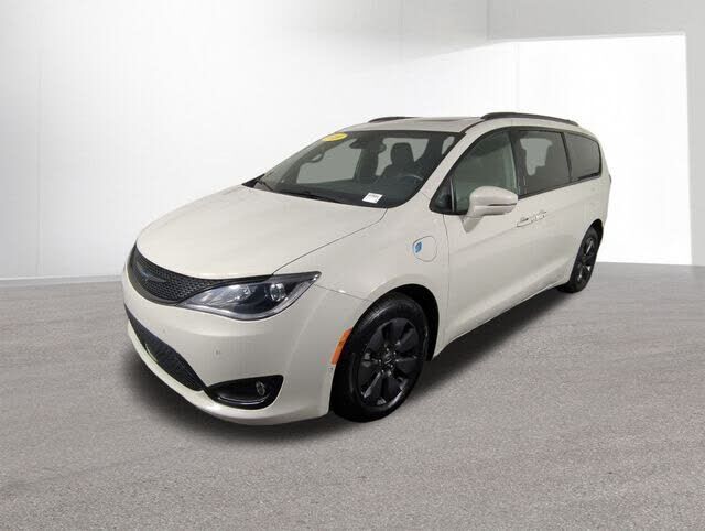 2020 CHRYSLER Pacifica