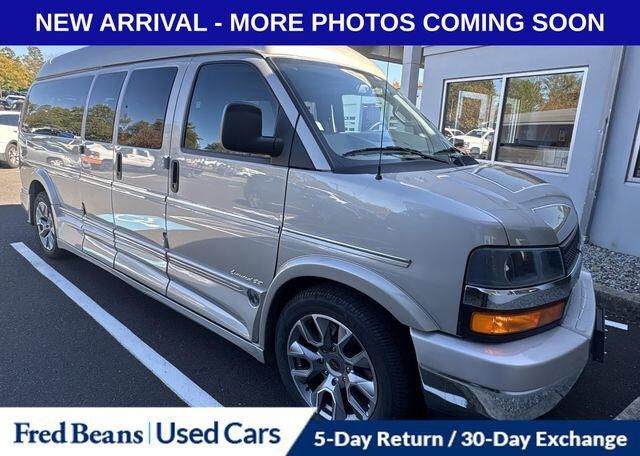 2023 CHEVROLET Express