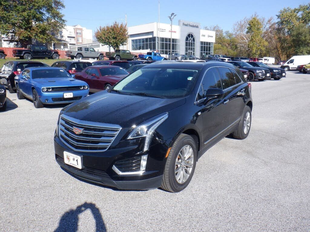 2017 CADILLAC XT5