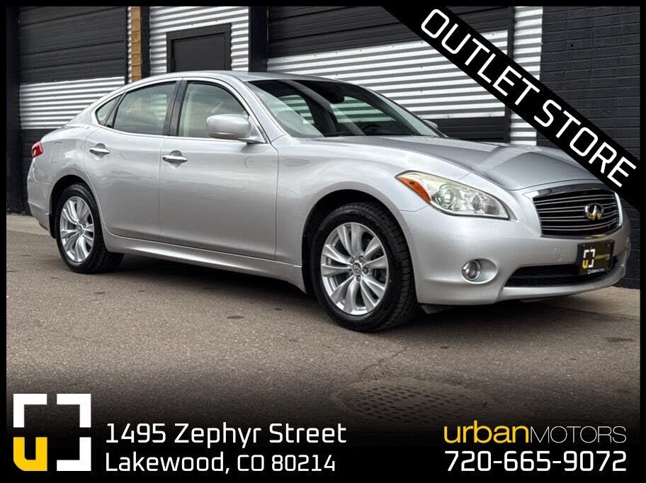Infiniti M37