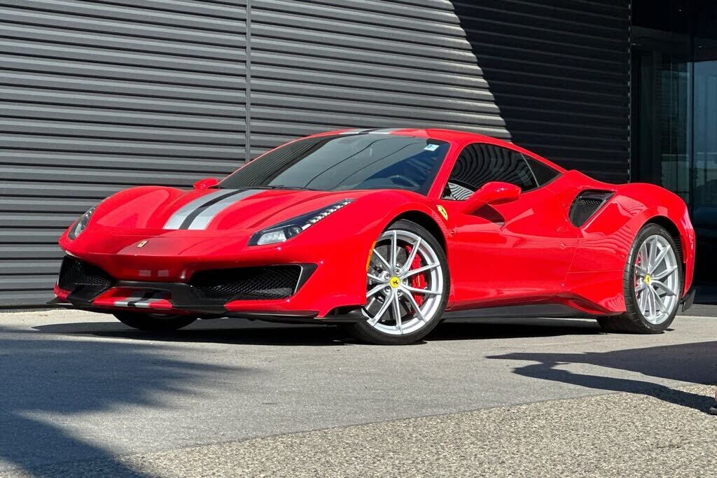 2019 FERRARI 488 Pista