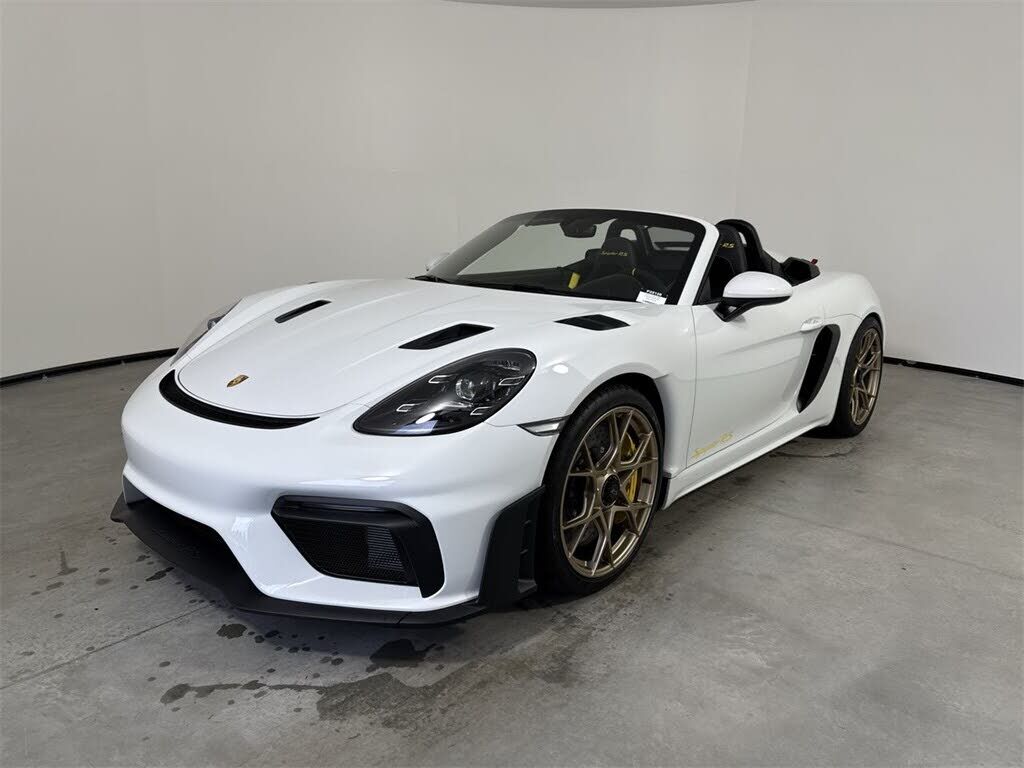 2025 PORSCHE 718