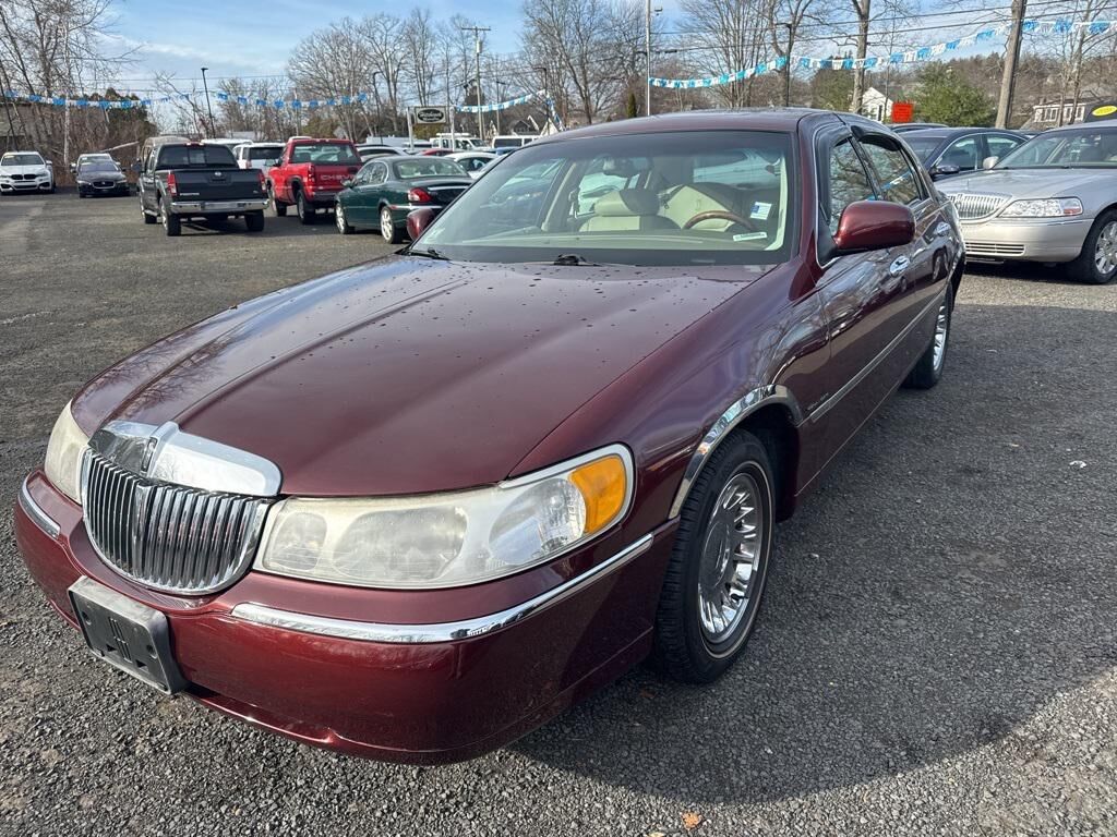 2000 LINCOLN Town Car