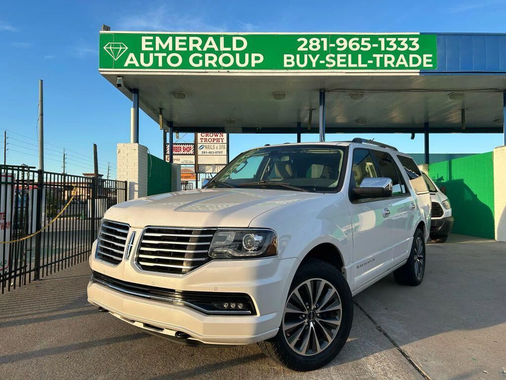 2017 LINCOLN Navigator