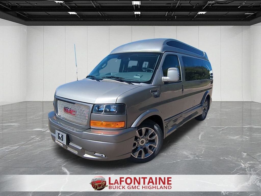 2025 GMC Savana