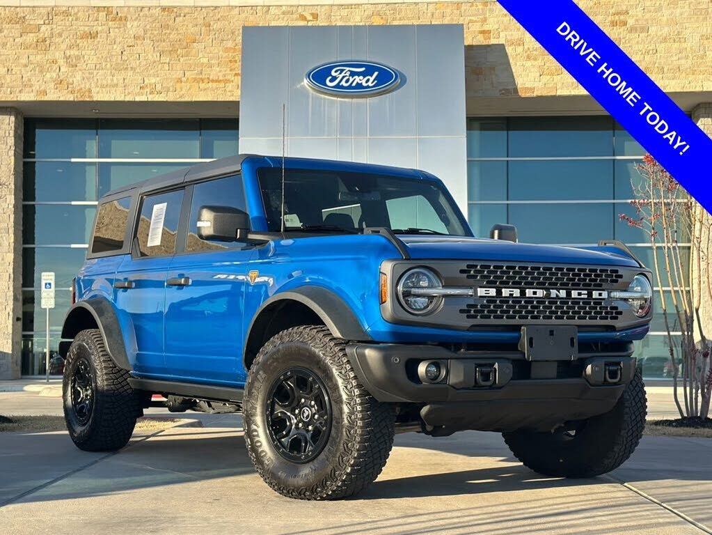 2023 FORD Bronco