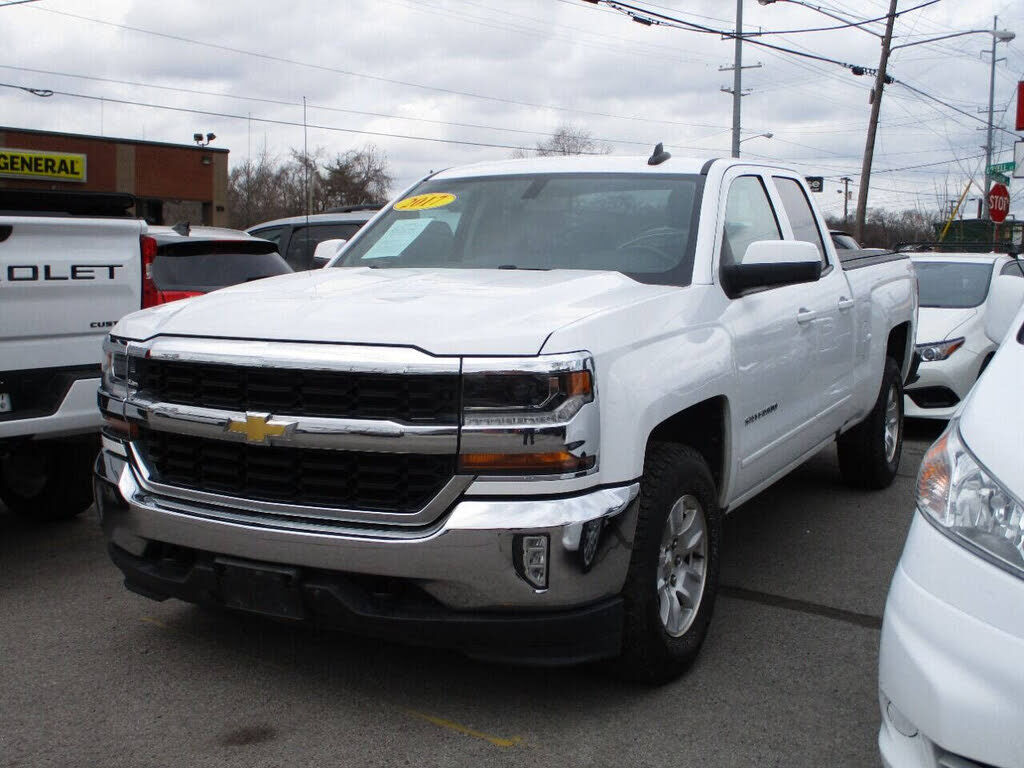 2017 CHEVROLET Silverado