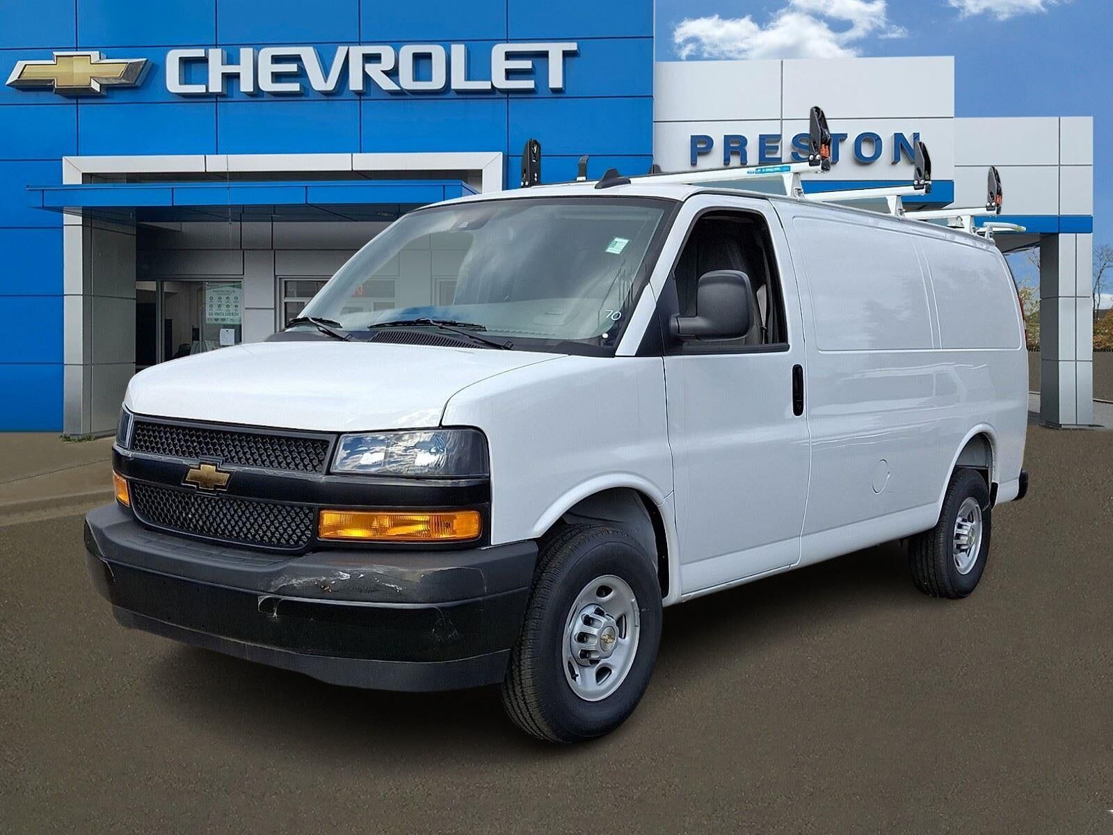 2025 CHEVROLET Express
