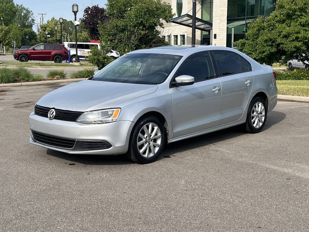 2012 VOLKSWAGEN Jetta