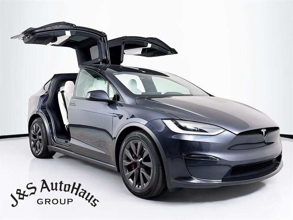 2024 TESLA Model X
