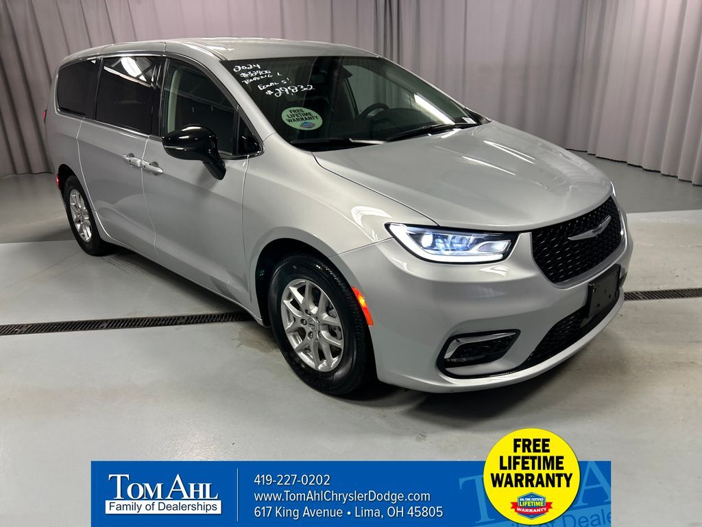2024 CHRYSLER Pacifica