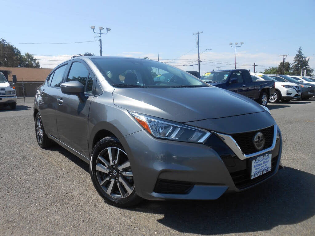 2021 NISSAN Versa