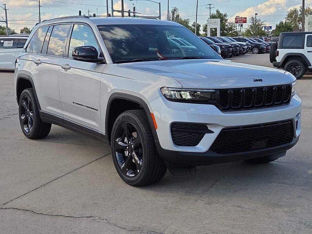 2025 JEEP Grand Cherokee