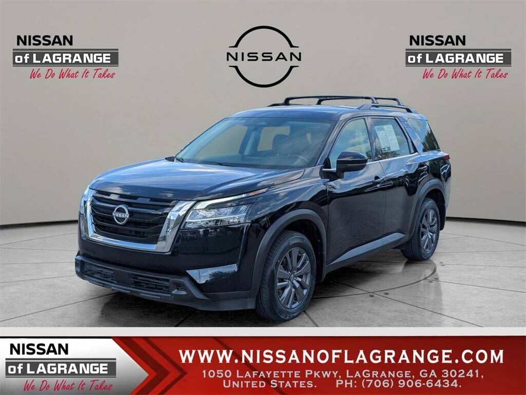 2022 NISSAN Pathfinder