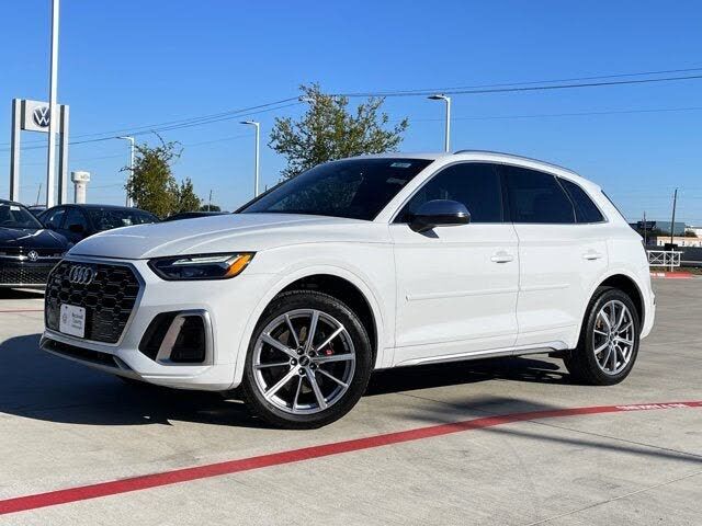2022 AUDI SQ5