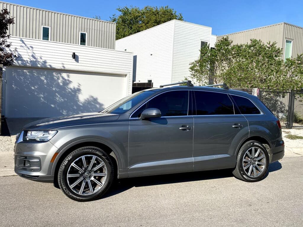 2017 AUDI Q7