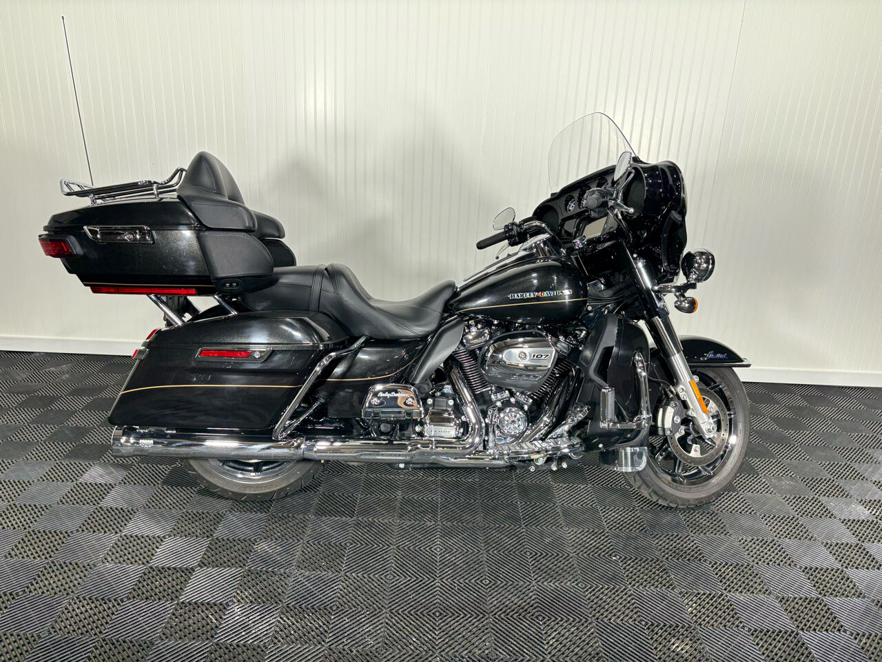 2017 HARLEY DAVIDSON FLHTK / ULTRA LIMITED