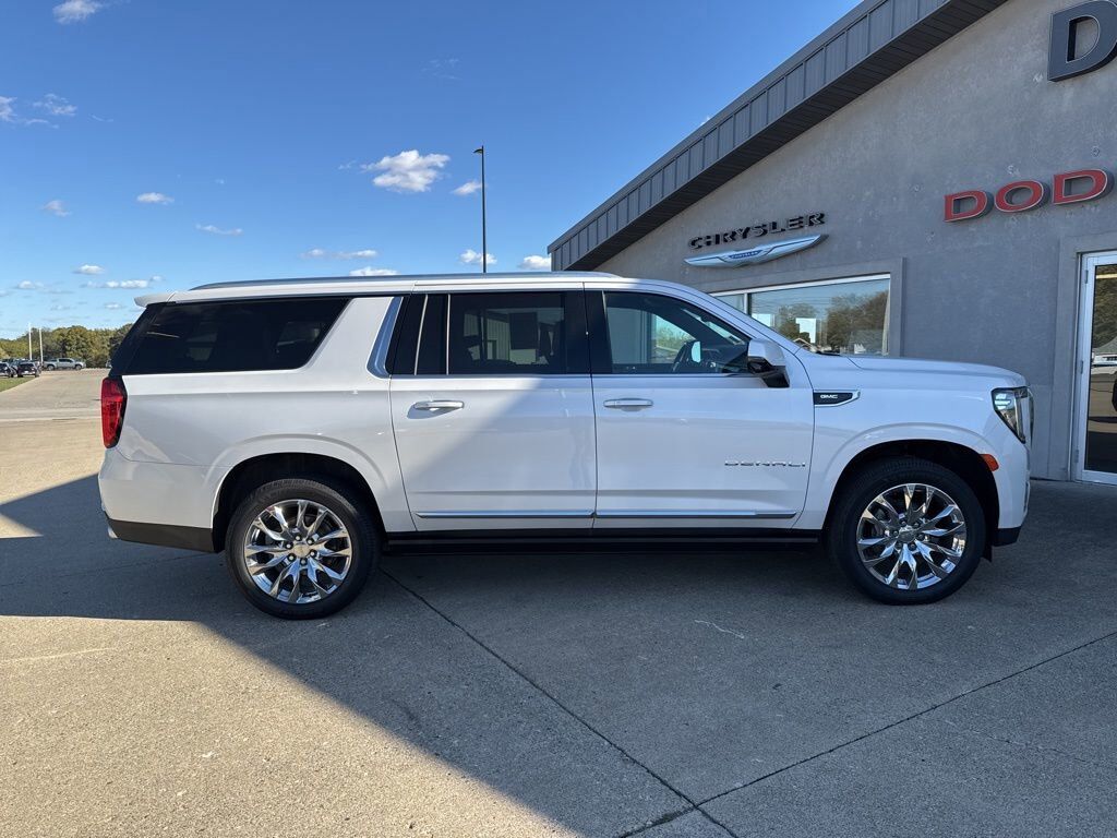 2022 GMC Yukon XL