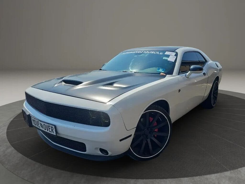 2018 DODGE Challenger