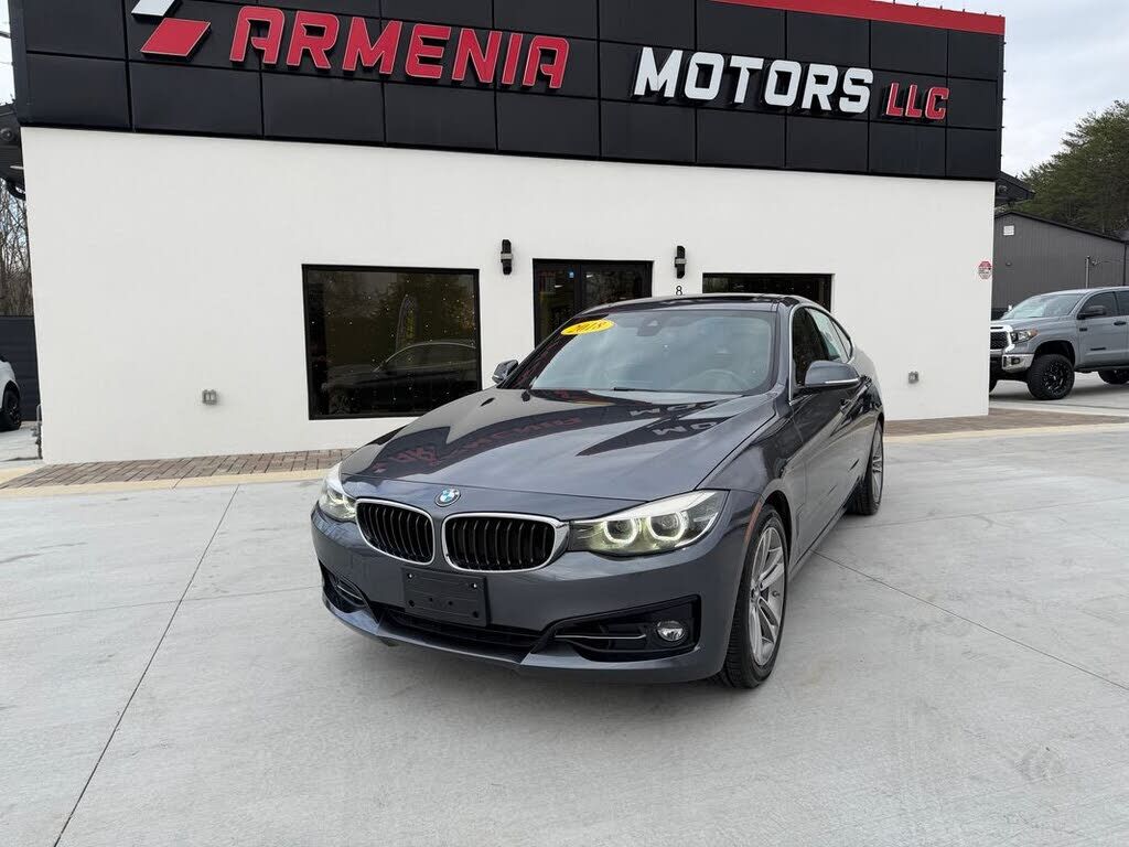 2018 BMW 3 Series