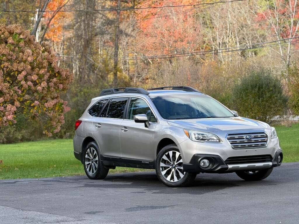 2017 SUBARU Outback
