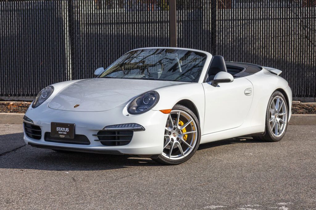2016 PORSCHE 911