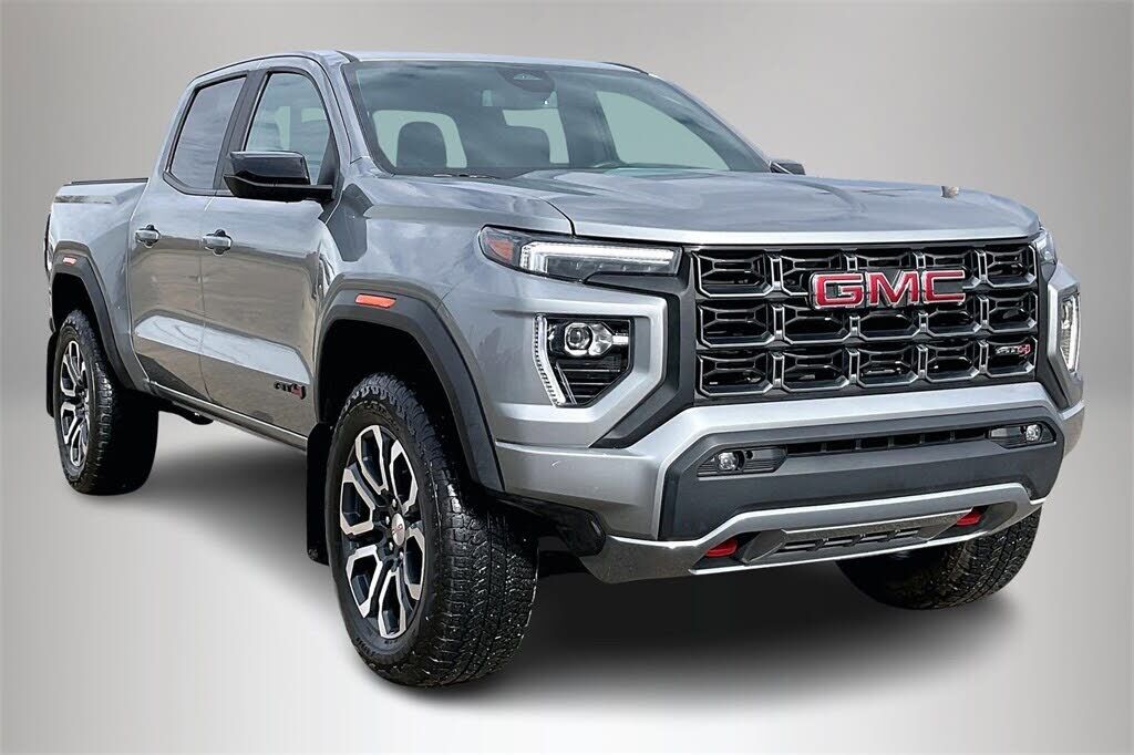 2024 GMC Canyon