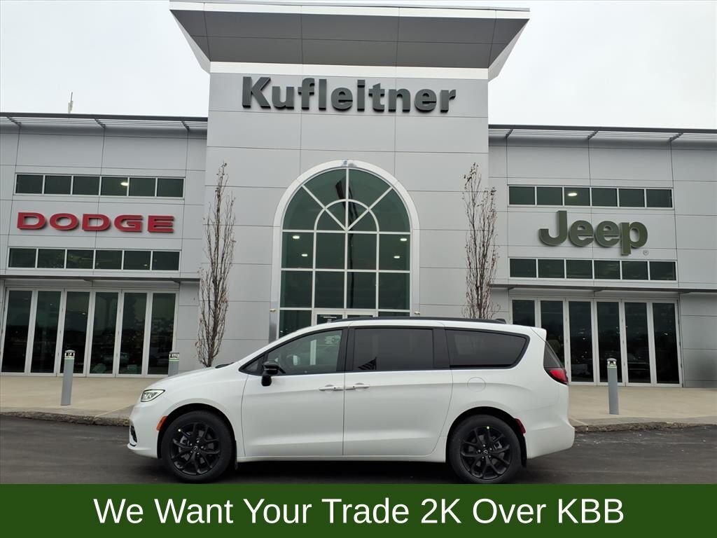 2026 CHRYSLER Pacifica