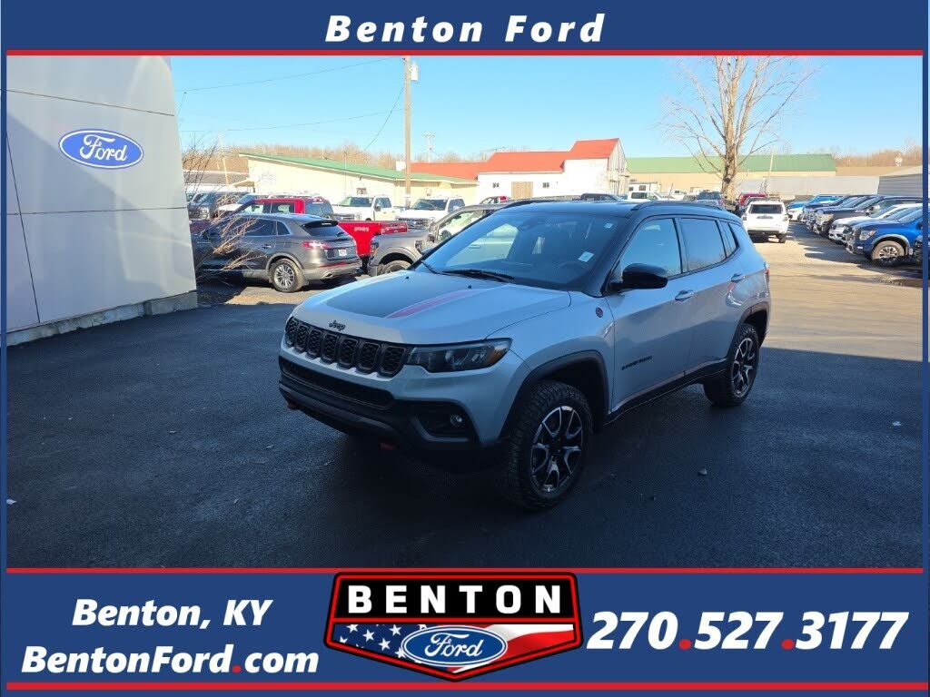 2024 JEEP Compass