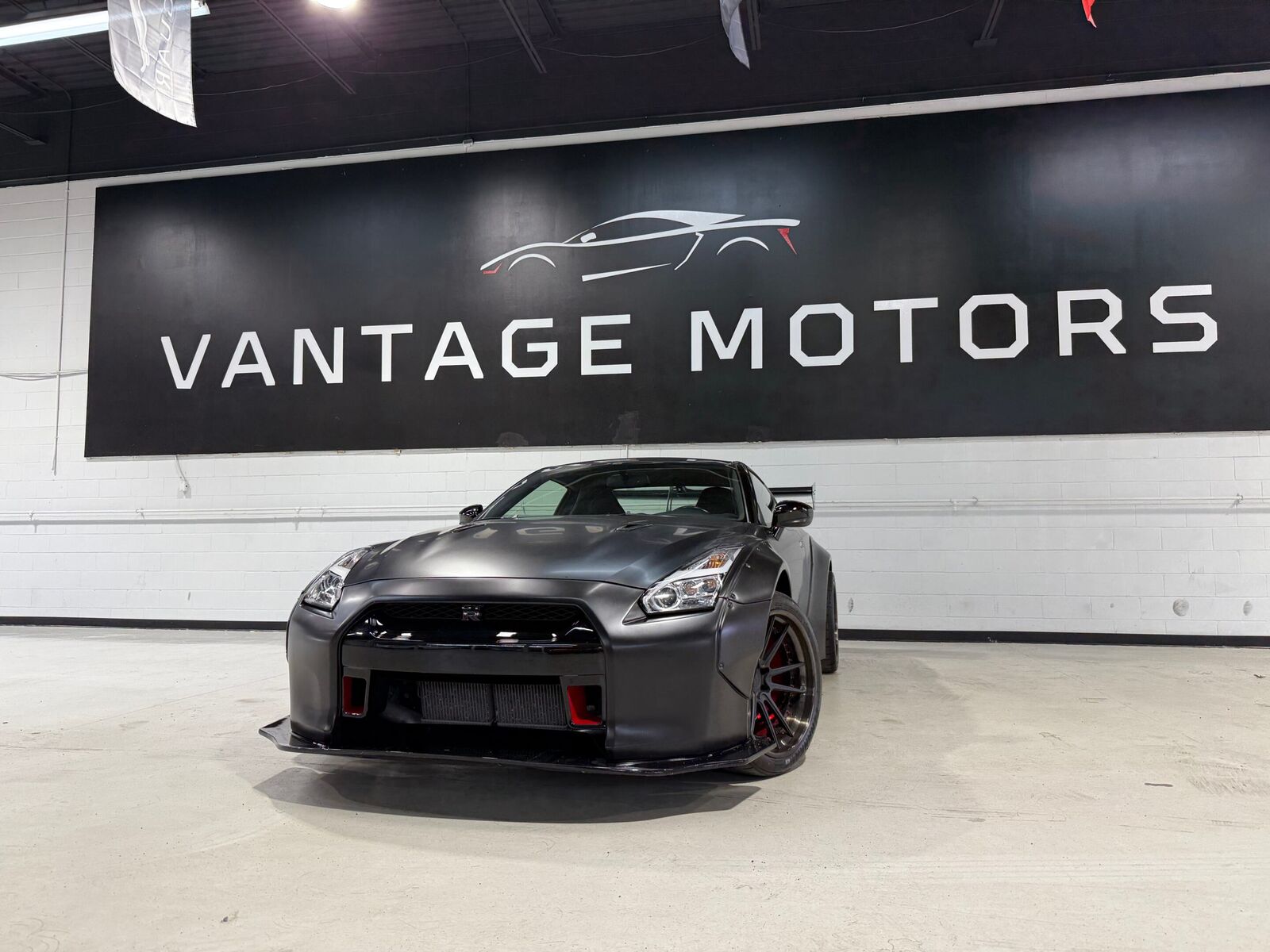 Nissan GT-R