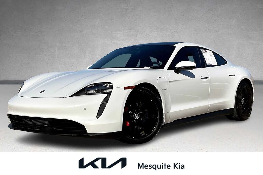2020 PORSCHE Taycan