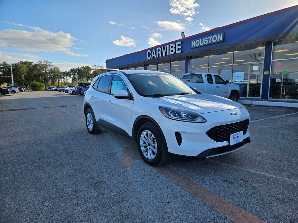 2020 FORD Escape