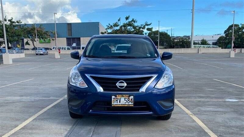2019 NISSAN Versa