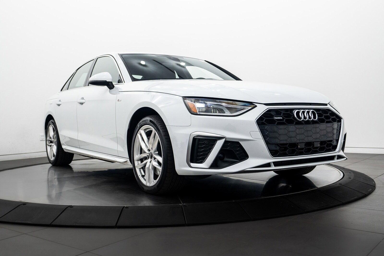 2021 AUDI A4