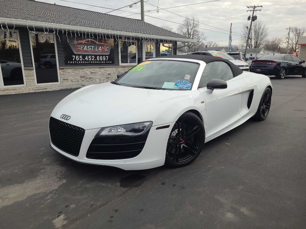 2012 AUDI R8